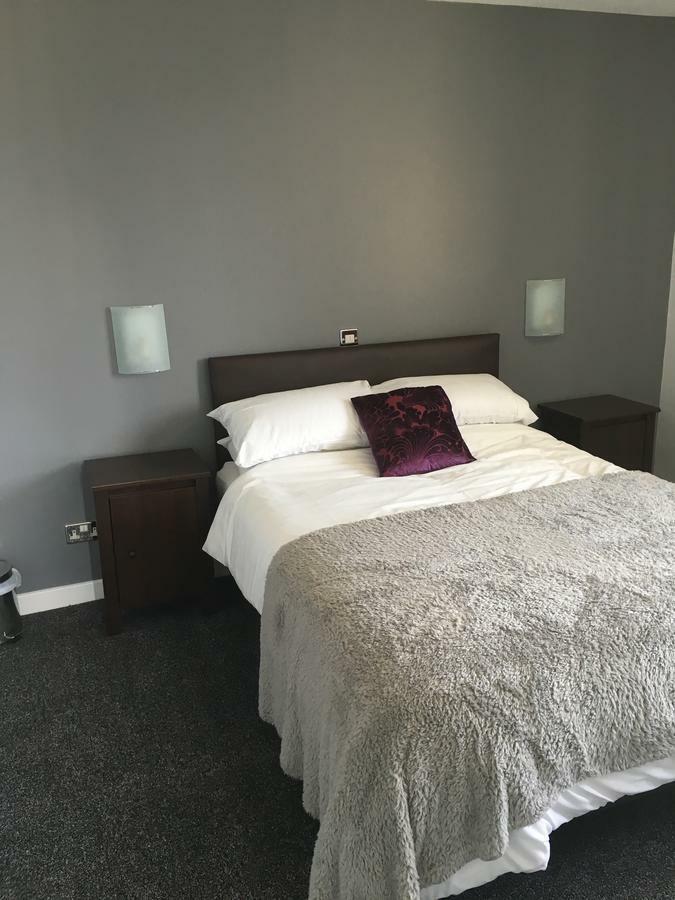 Highgate Inn Hotel Pembroke Luaran gambar